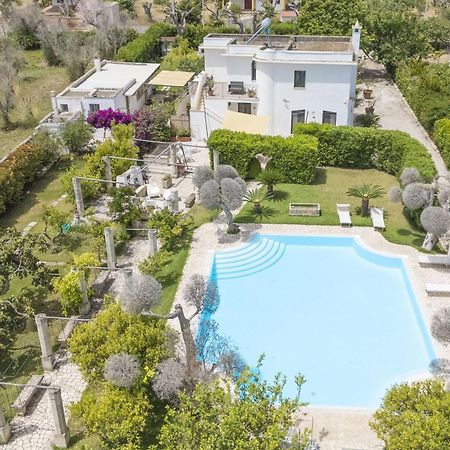 Villa Lisa Garden And Pool - Happy Rentals Melendugno Kültér fotó