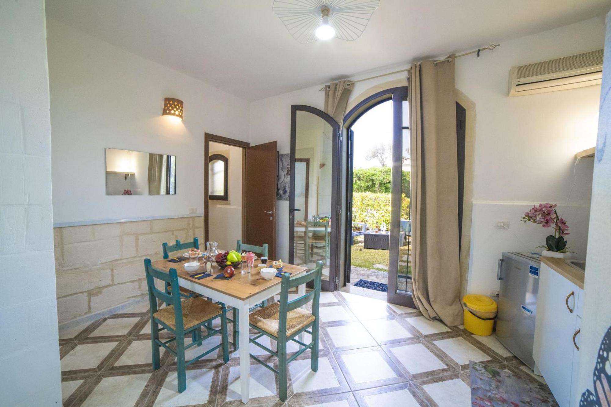 Villa Lisa Garden And Pool - Happy Rentals Melendugno Kültér fotó