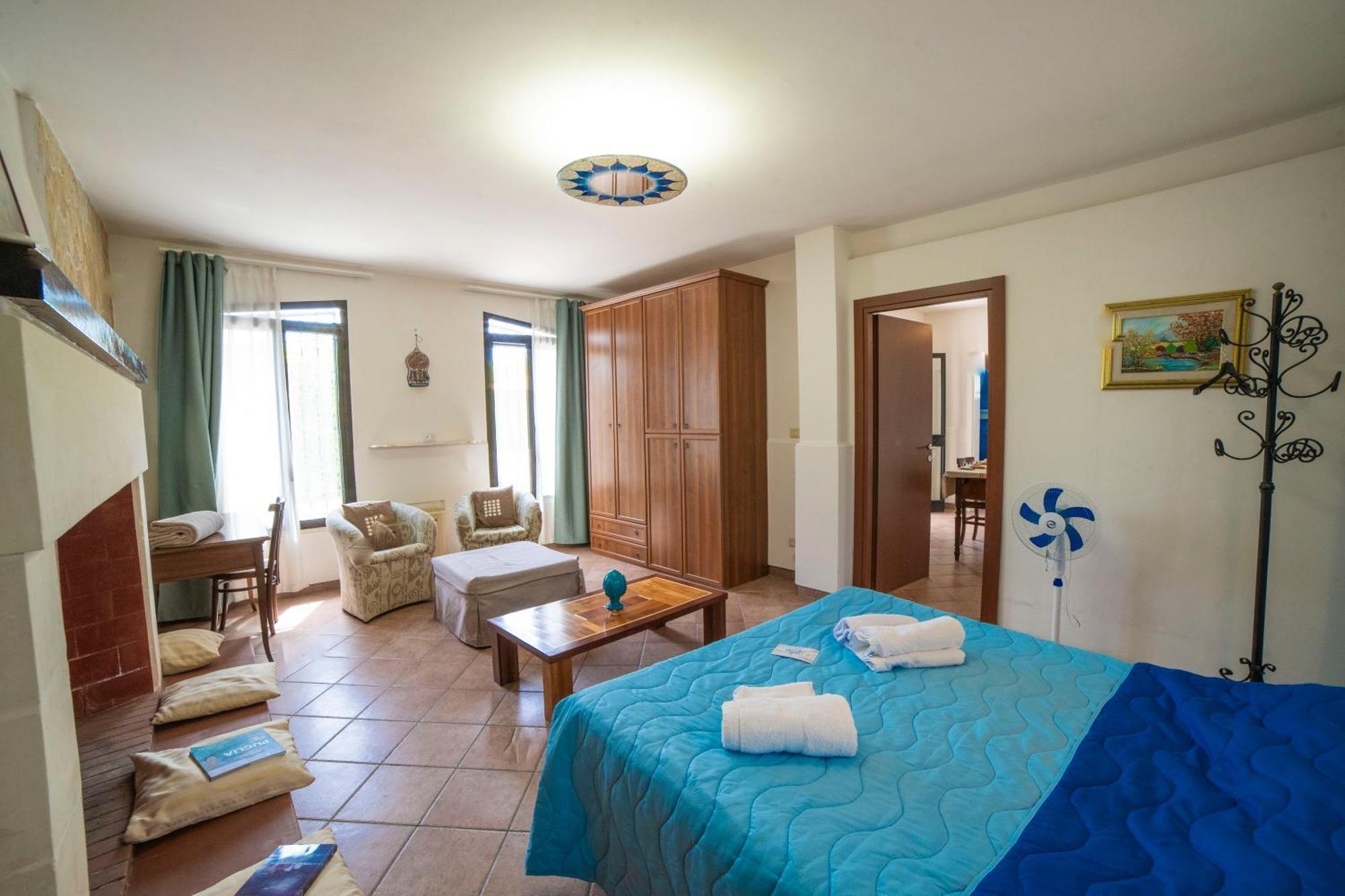 Villa Lisa Garden And Pool - Happy Rentals Melendugno Kültér fotó