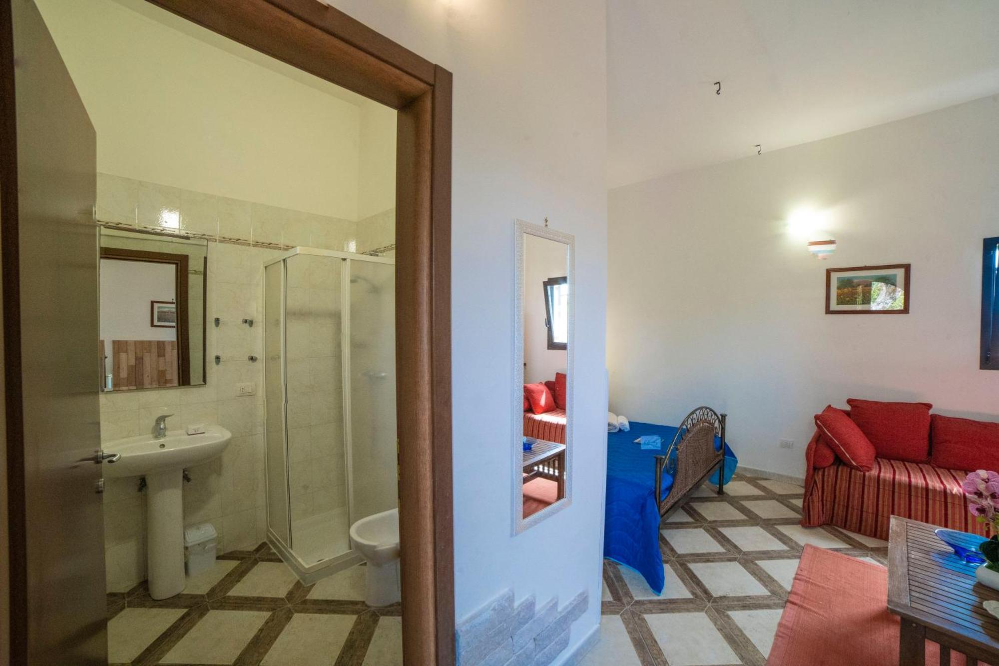 Villa Lisa Garden And Pool - Happy Rentals Melendugno Kültér fotó
